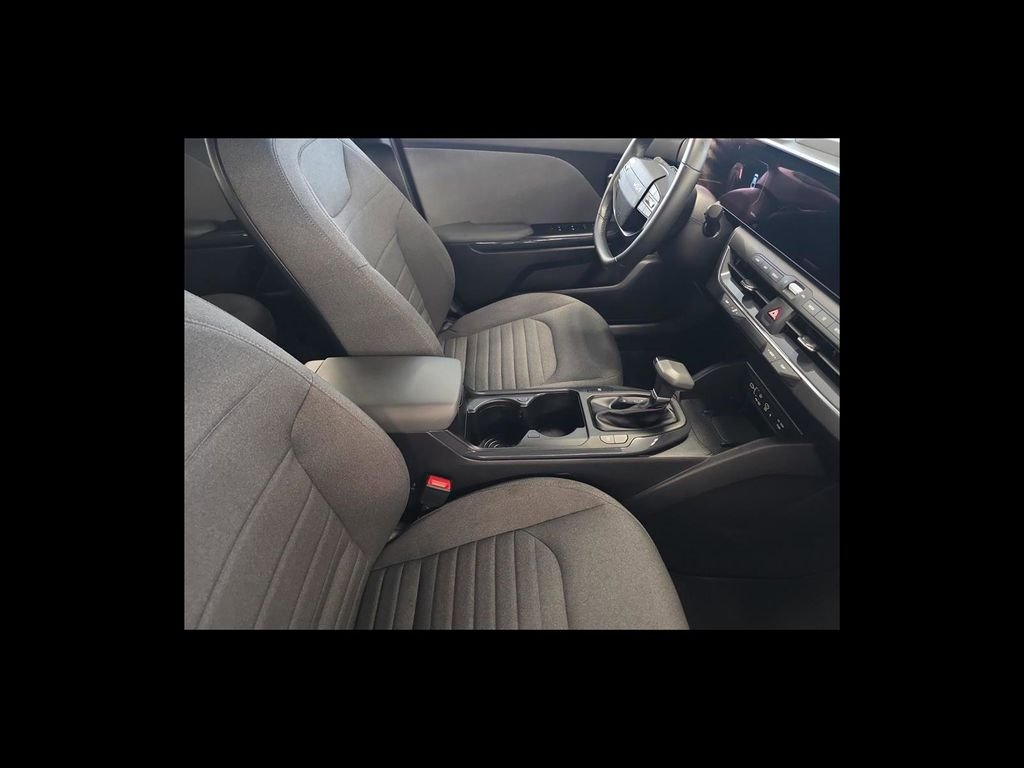 Used 2025 Red Kia EX image 18