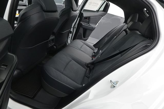 New 2026 Wind Chill Pearl/Black Toyota XSE image 13