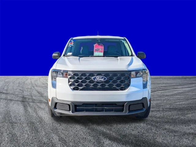 New 2026 Oxford White Ford XLT image 9