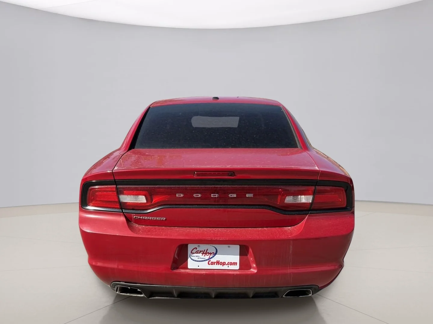 Used 2013 Red Dodge SXT image 4