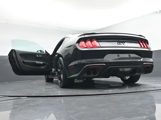 Used 2018 Black Ford GT image 37
