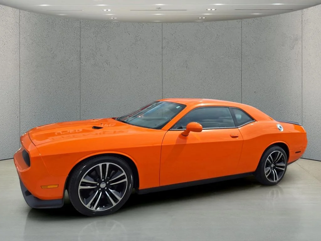 2014 Dodge Challenger SRT8 Core's photo