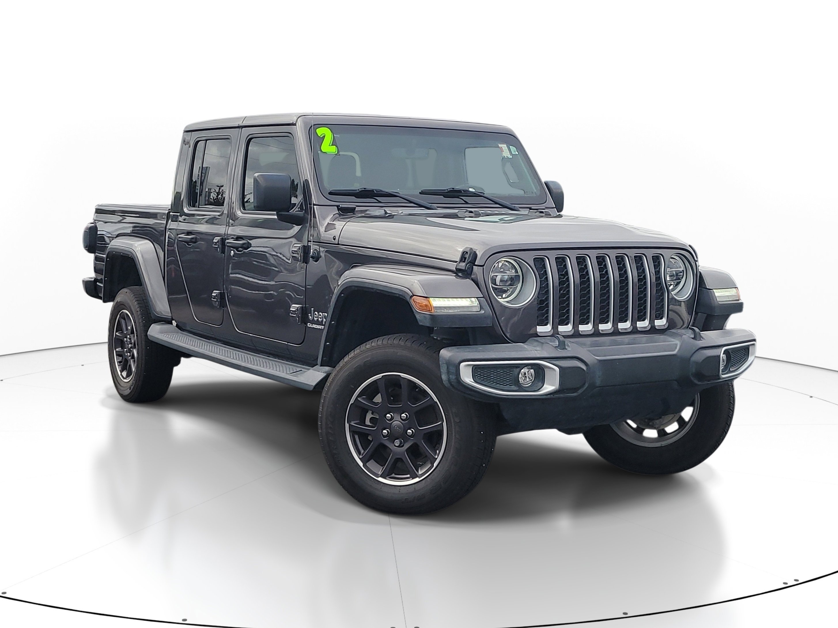 Used 2022 Granite Crystal Metallic Clearcoat Jeep Overland image 1
