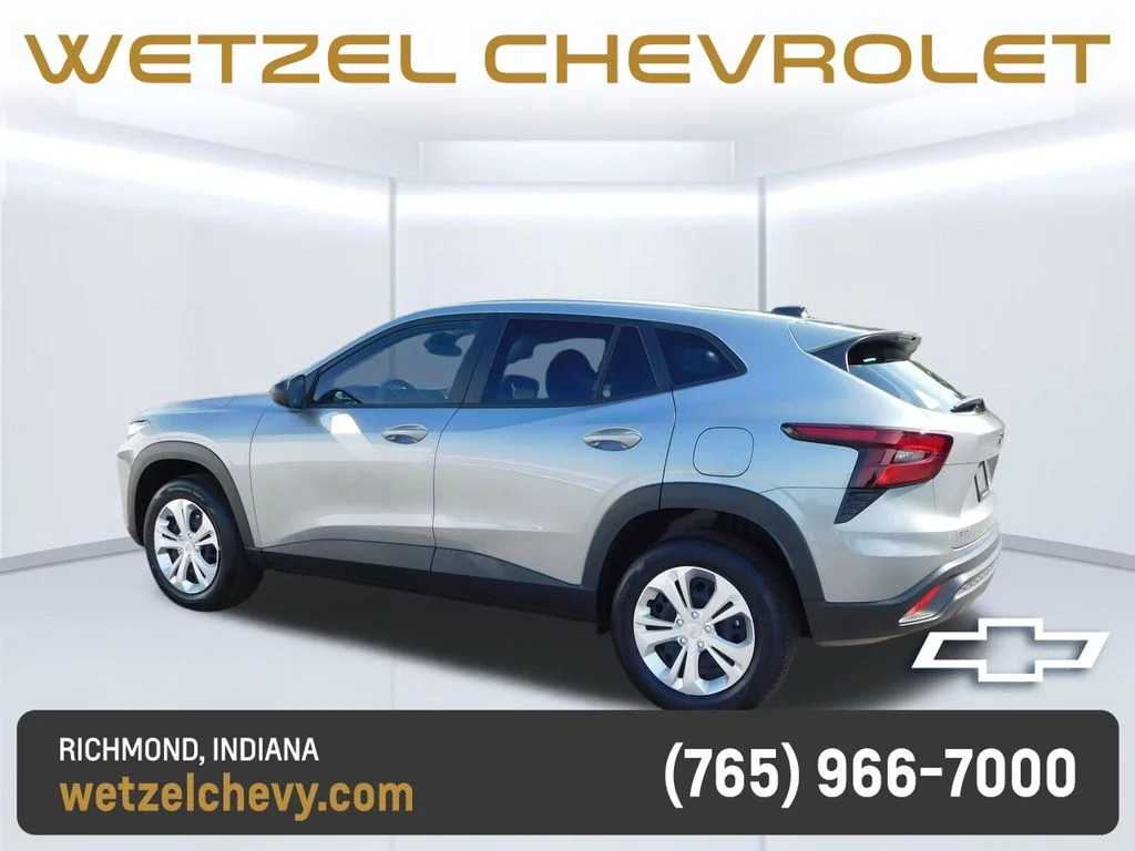 Used 2026 Gray Chevrolet LS image 5