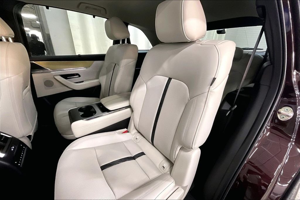 2026 Mazda CX-90 Premium Plus Package - Photo 10
