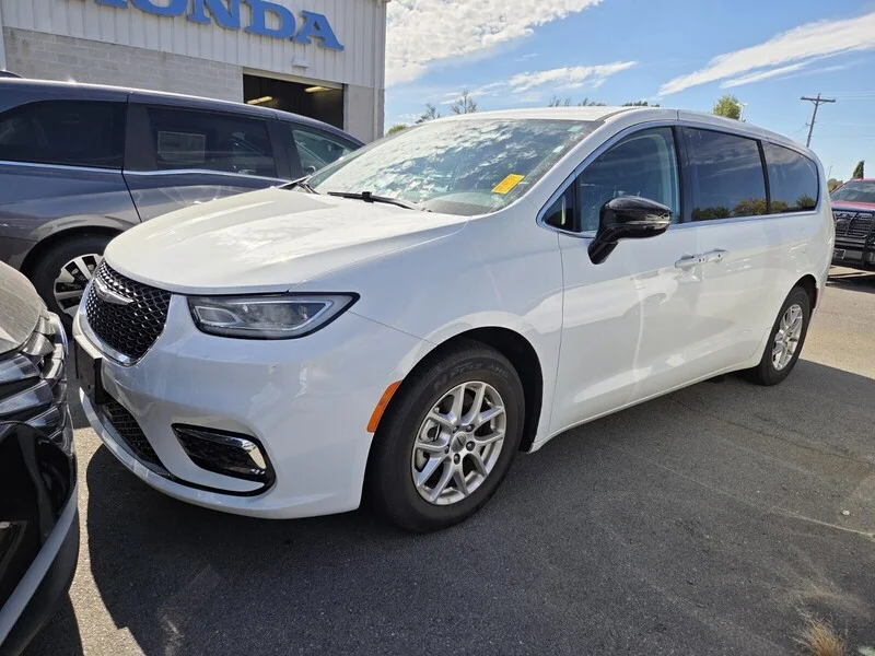Used 2024 Bright White Clearcoat CHRYSLER TOURING L image 1