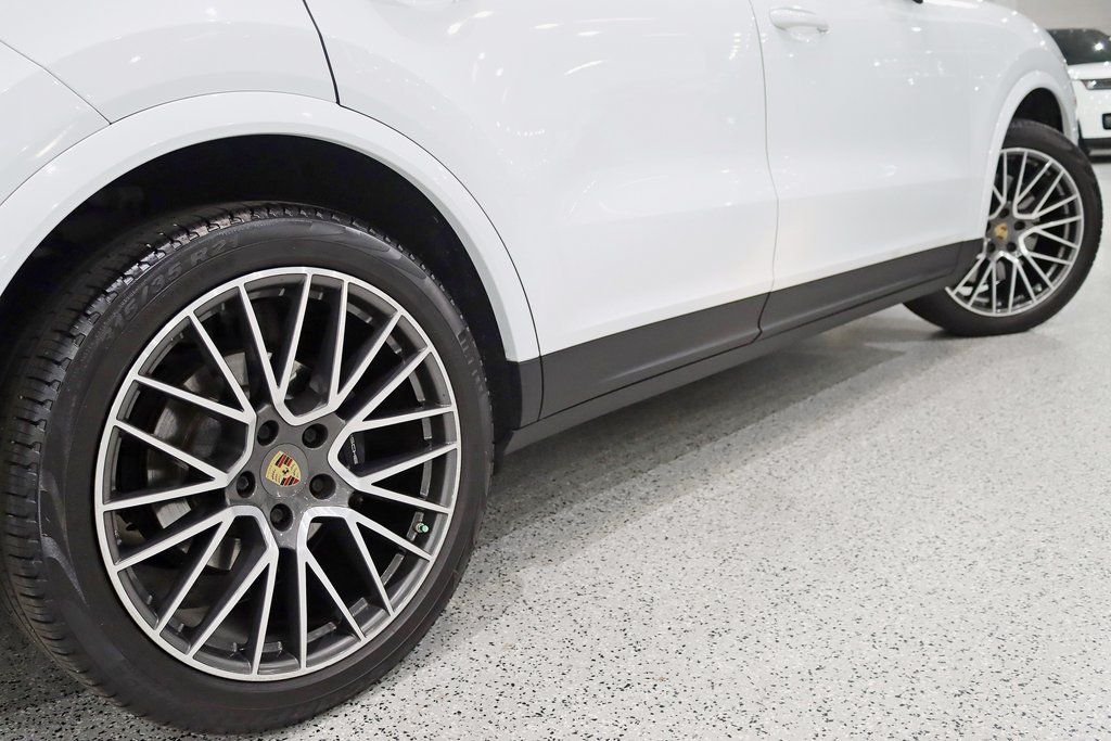 2022 Porsche Cayenne Platinum Edition - Photo 12