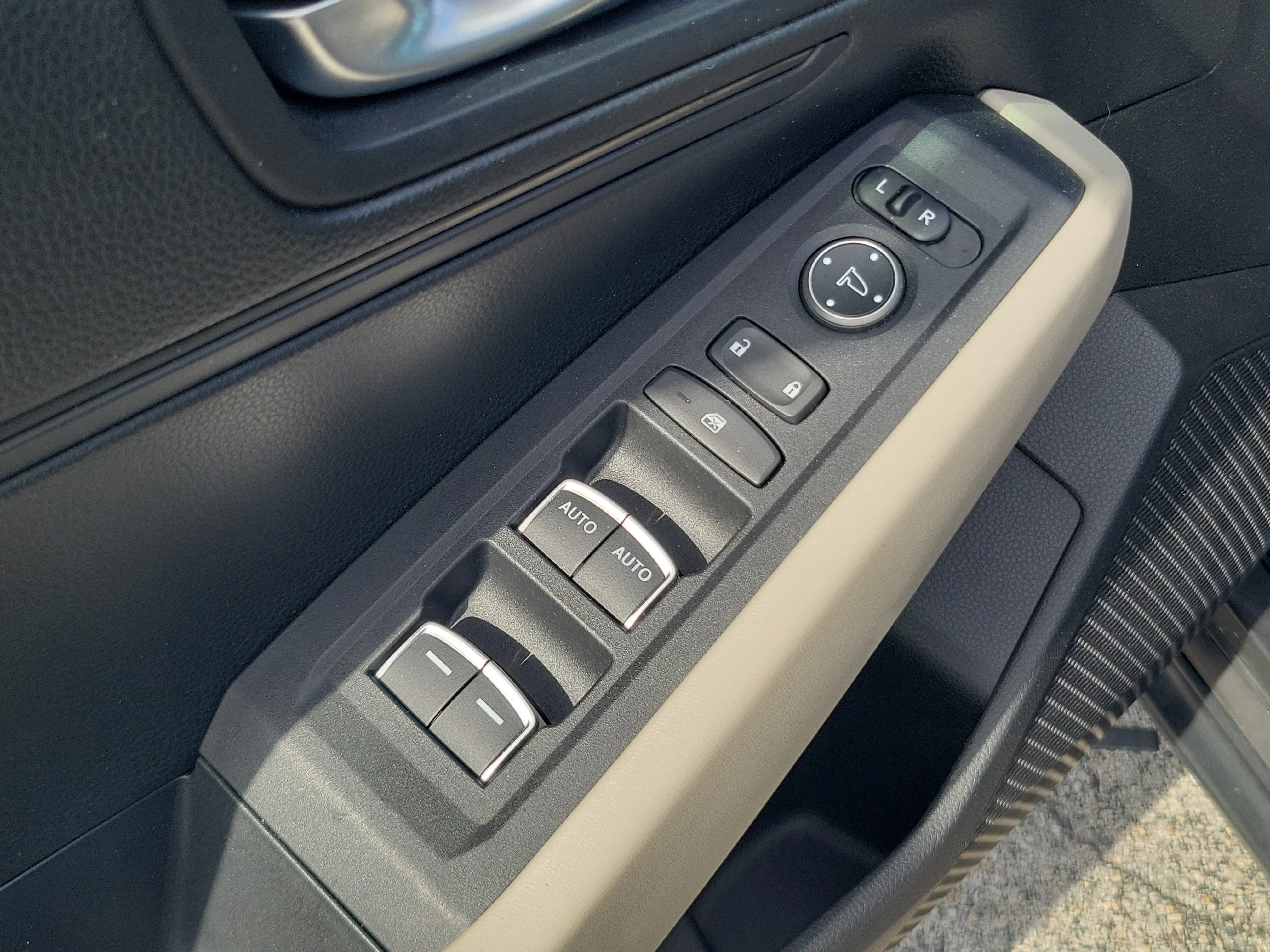 2023 Honda Accord LX - Photo 16
