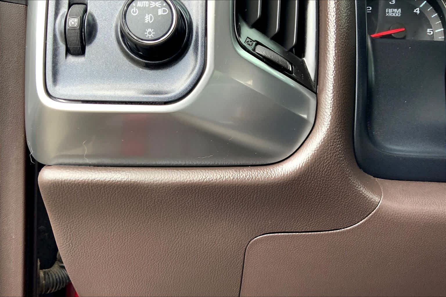 Used 2014 Deep Ruby Metallic Chevrolet LT image 32