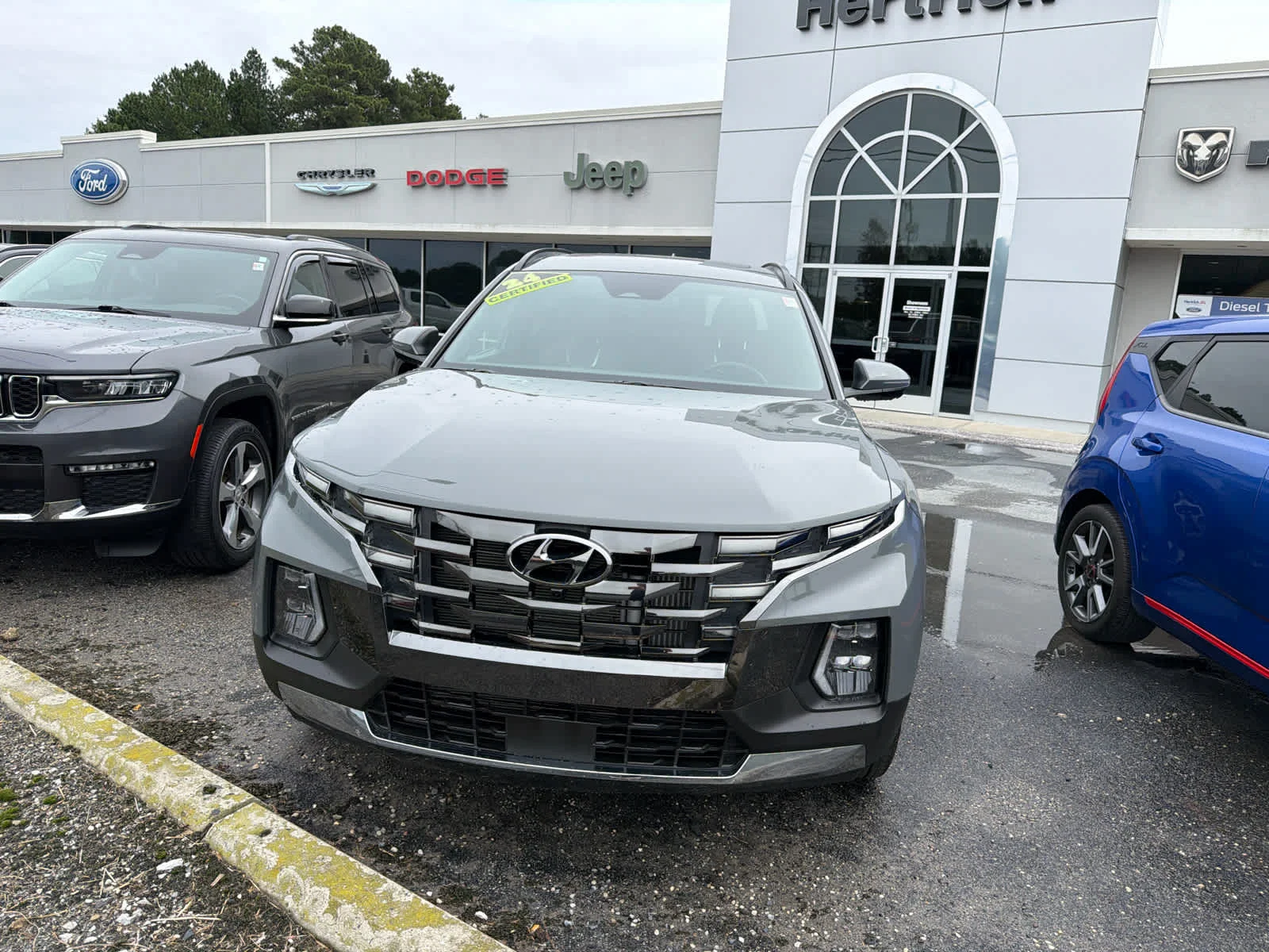 Certified Used 2024 Hampton Gray Hyundai Limited image 6
