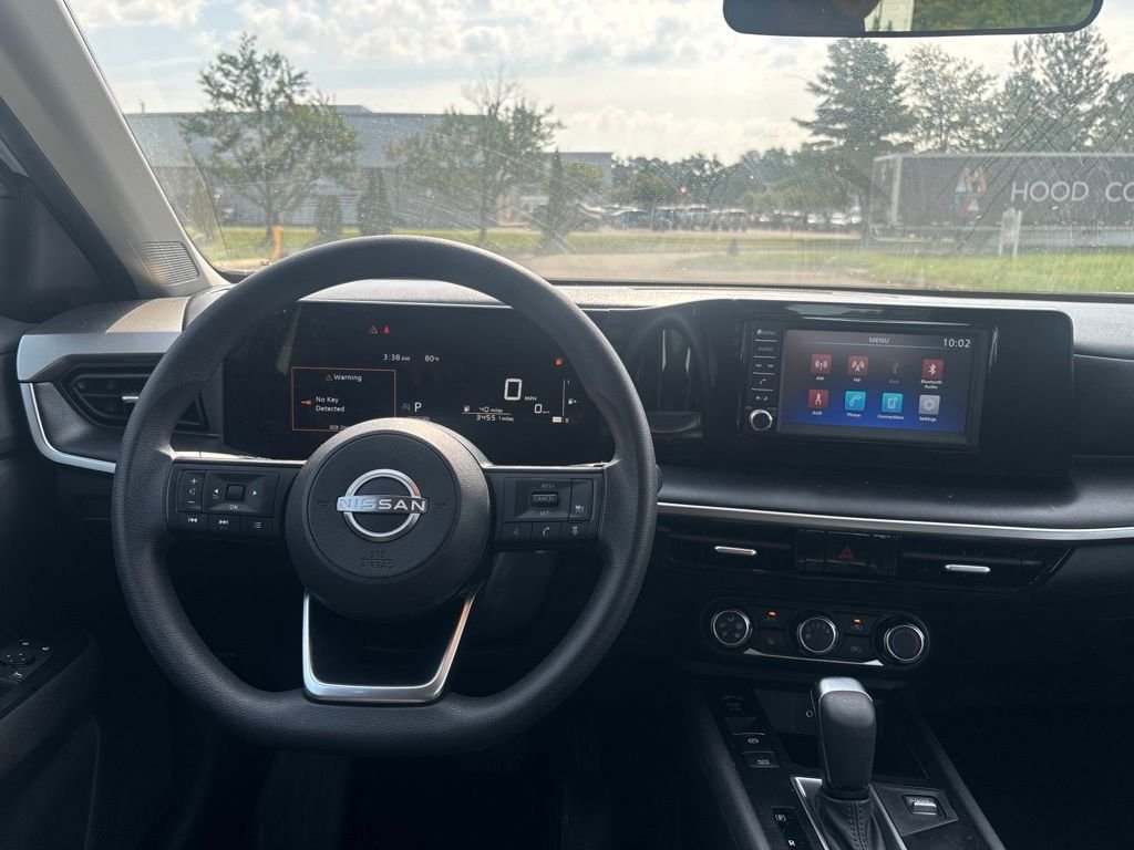 Used 2025 White Nissan S image 13