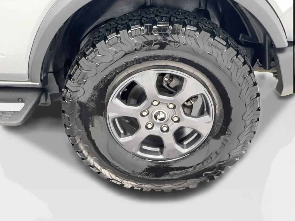 Used 2023 Silver Ford Big Bend image 11