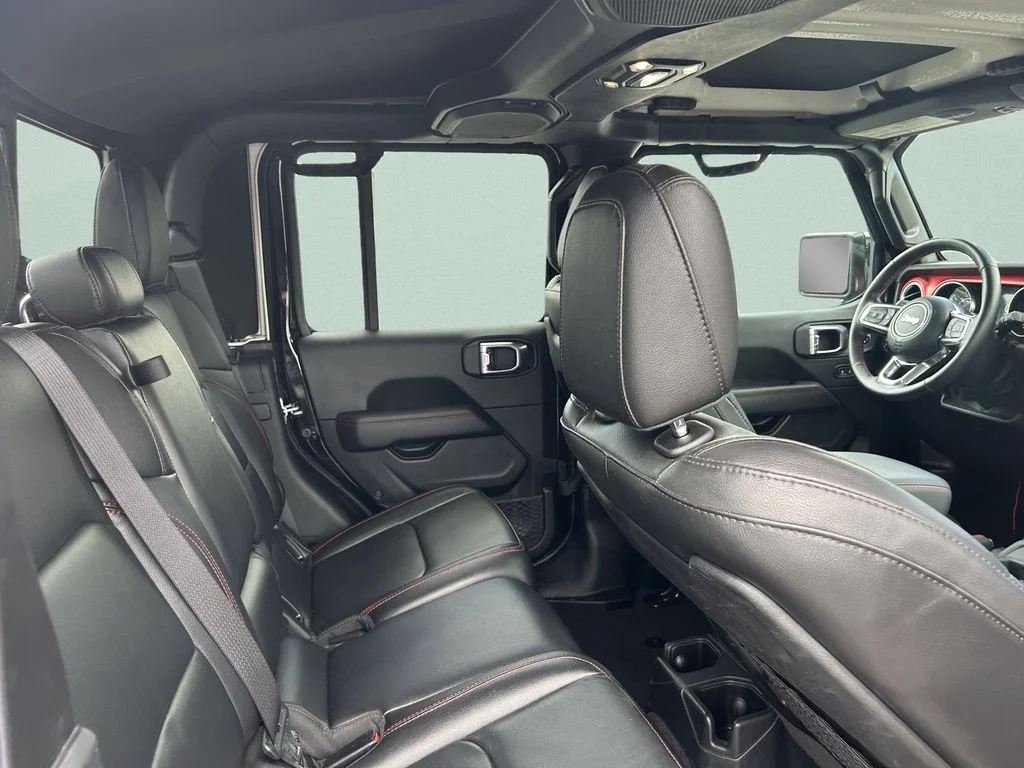 Used 2021 Black Jeep Rubicon image 21
