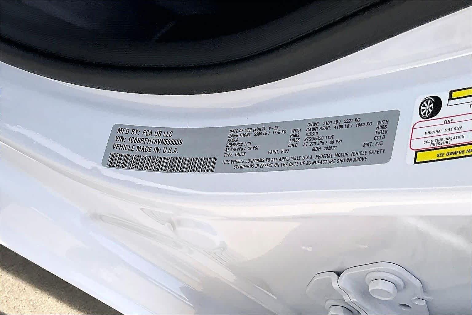 New 2027 Bright White Clear-Coat Exterior Paint RAM Limited image 20