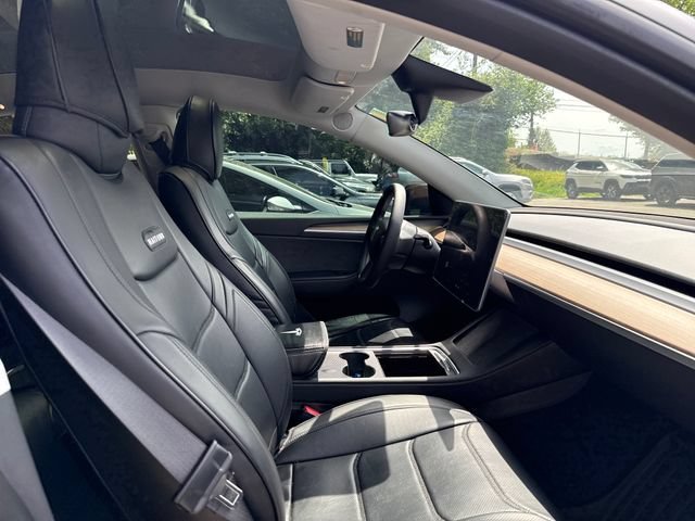 Used 2023 Solid Black Tesla Long Range image 8