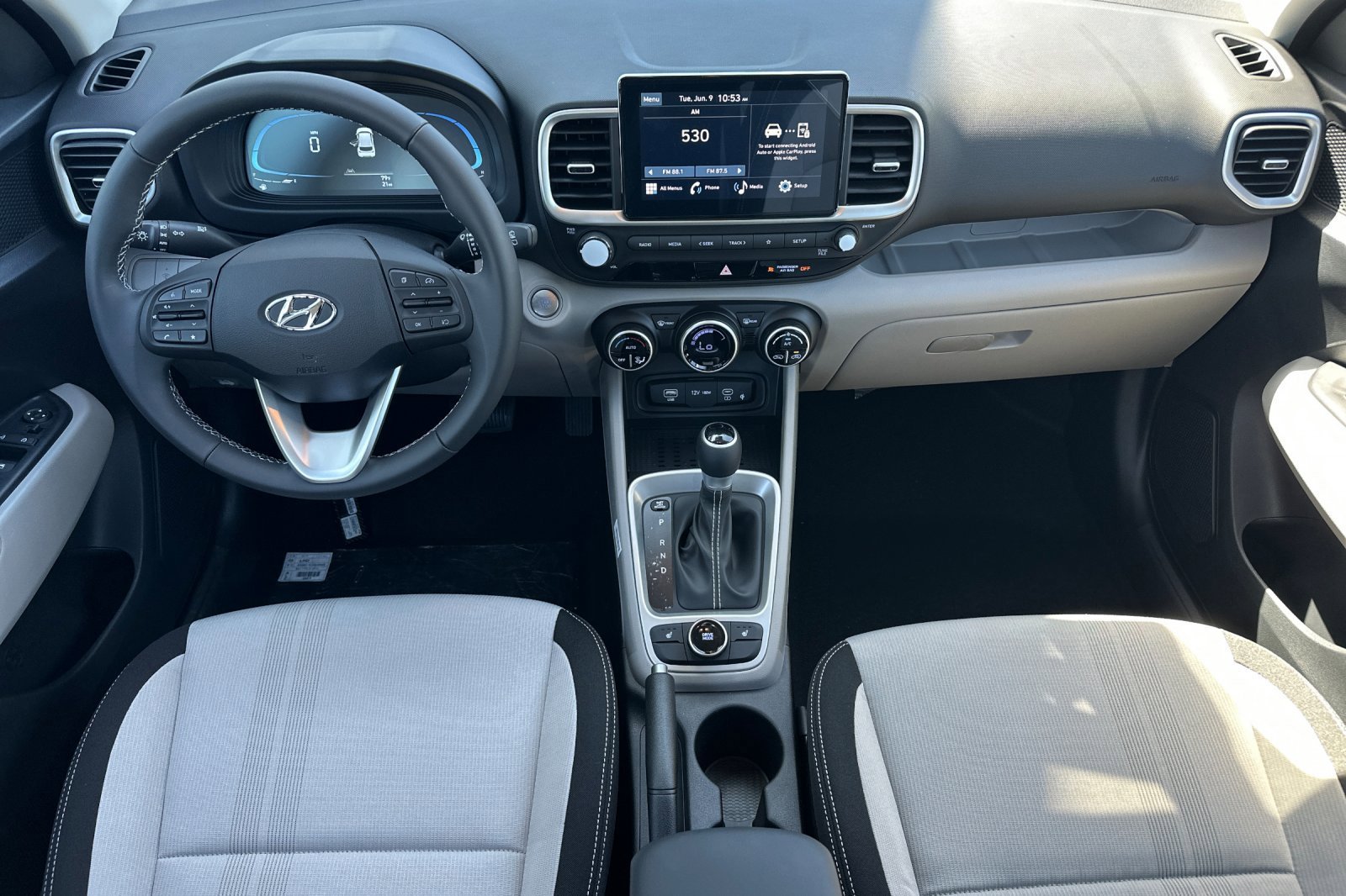 New 2026 Onyx Black Hyundai SEL image 13