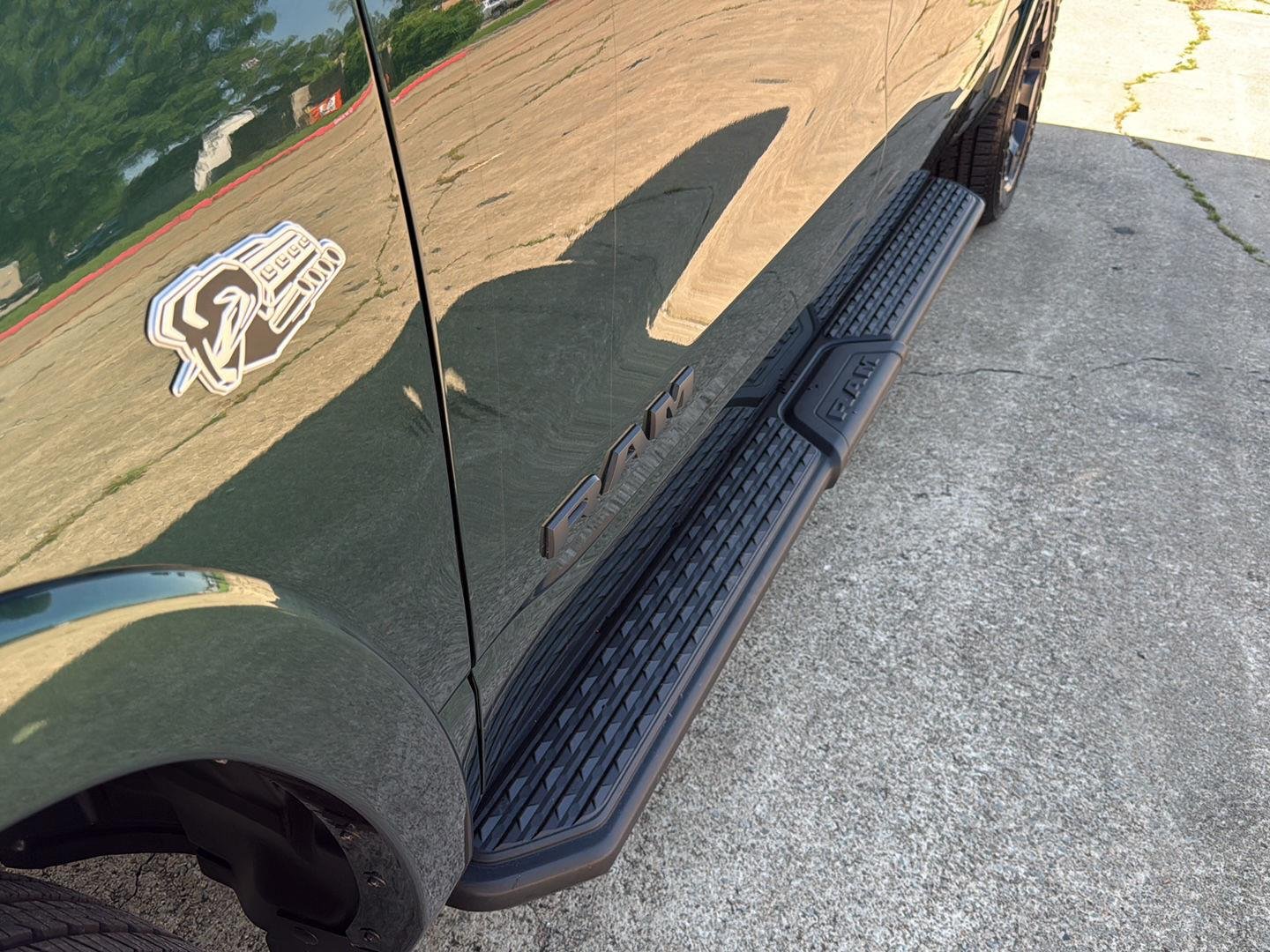 New 2026 Serrano-Green Metallic Exterior Paint RAM Lone Star image 42