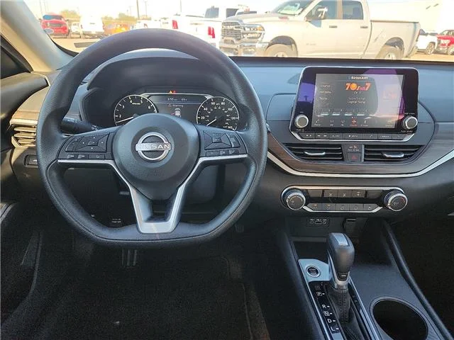 Used 2025 Red Nissan SV image 10