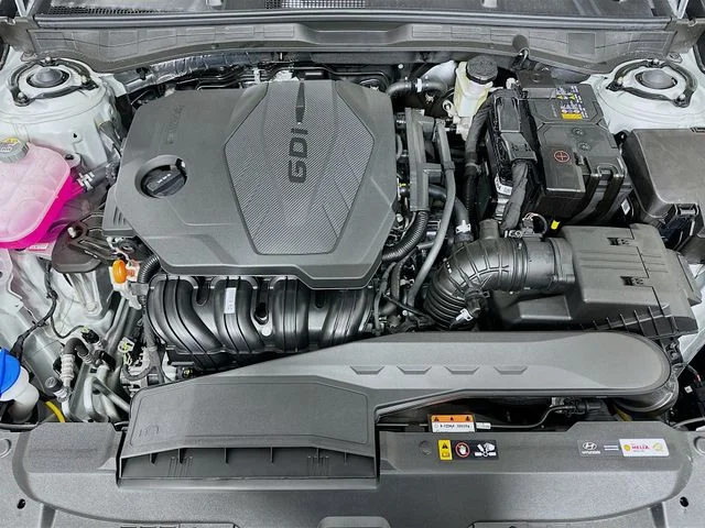 New 2026 Silver Hyundai SEL Sport image 21