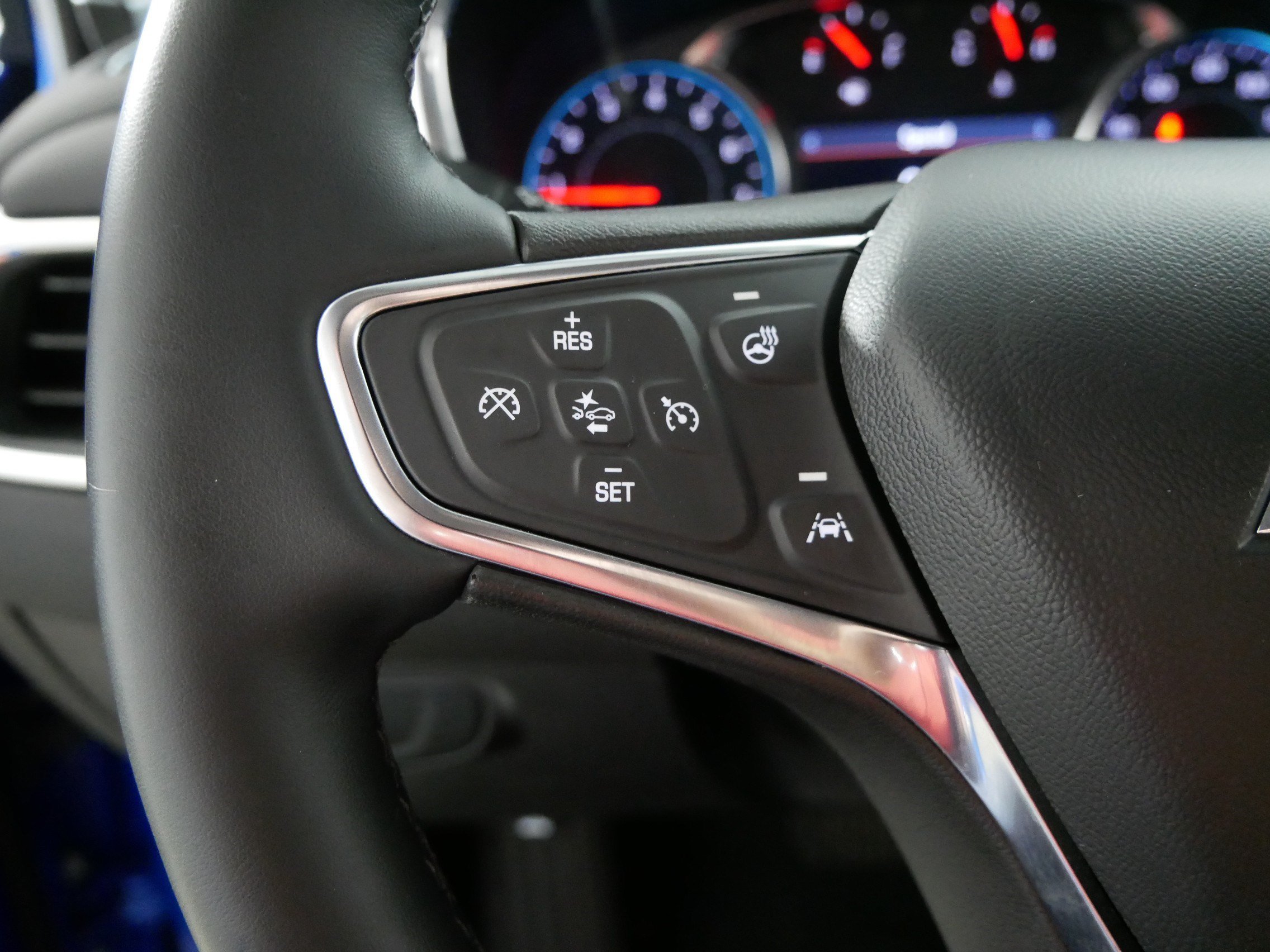 Used 2024 Riptide Blue Metallic Chevrolet LT image 27