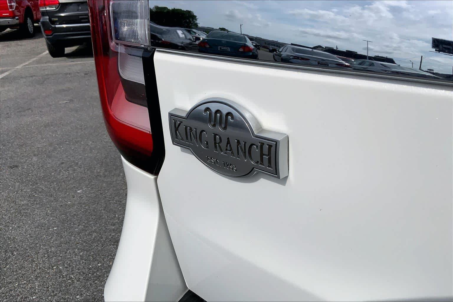 Certified Used 2024 Star White Ford King Ranch image 10