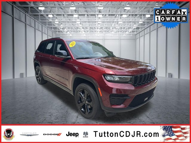 2023 Jeep Grand Cherokee Altitude