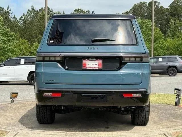 New 2026 Steel Blue Exterior Paint Jeep Grand Wagoneer image 6