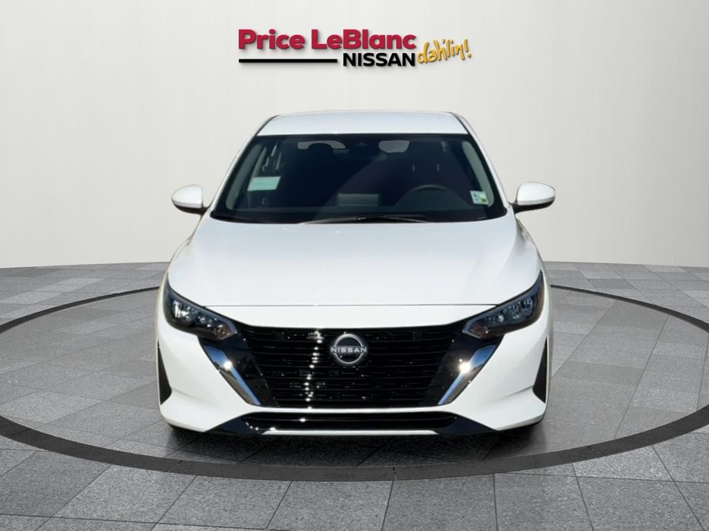 2025 Nissan Sentra SV photo 2