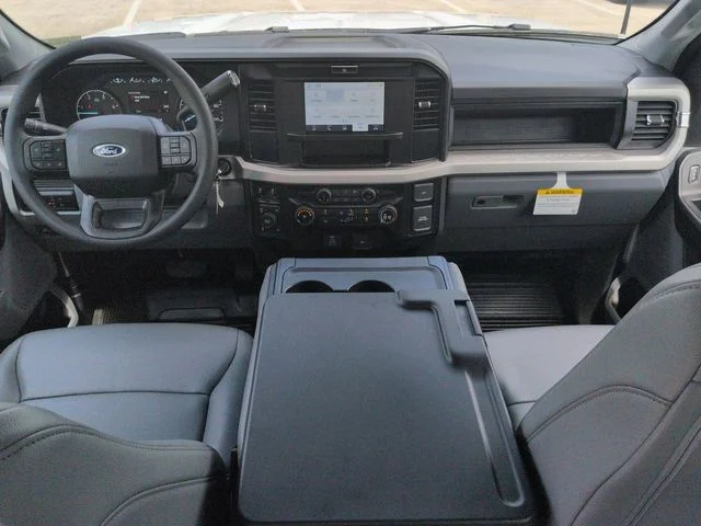 New 2026 Oxford White Ford F-250® XL image 15