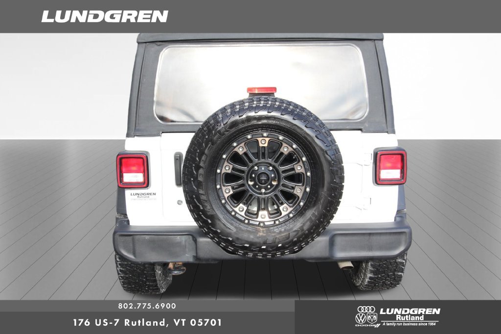 Used 2018 White Jeep Unlimited Sport S image 31