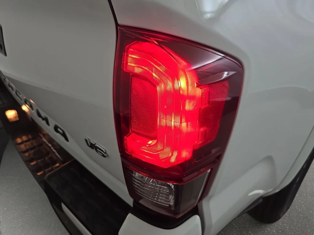 Used 2023 White Toyota SR5 image 30