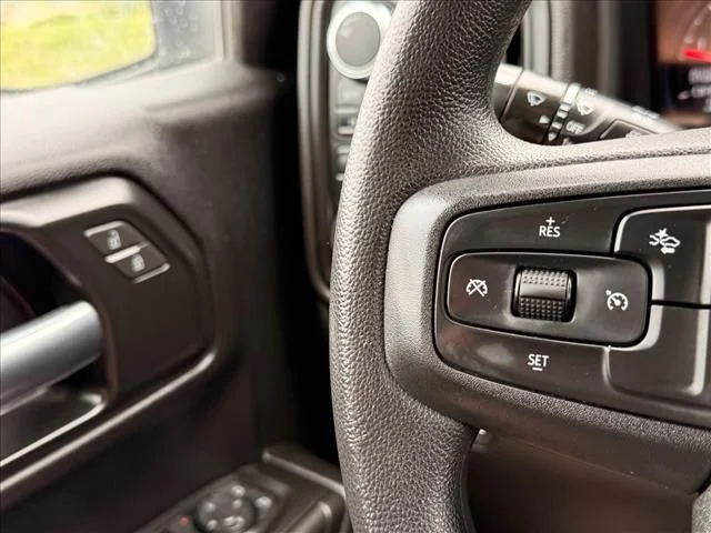 Used 2025 White GMC Pro image 18