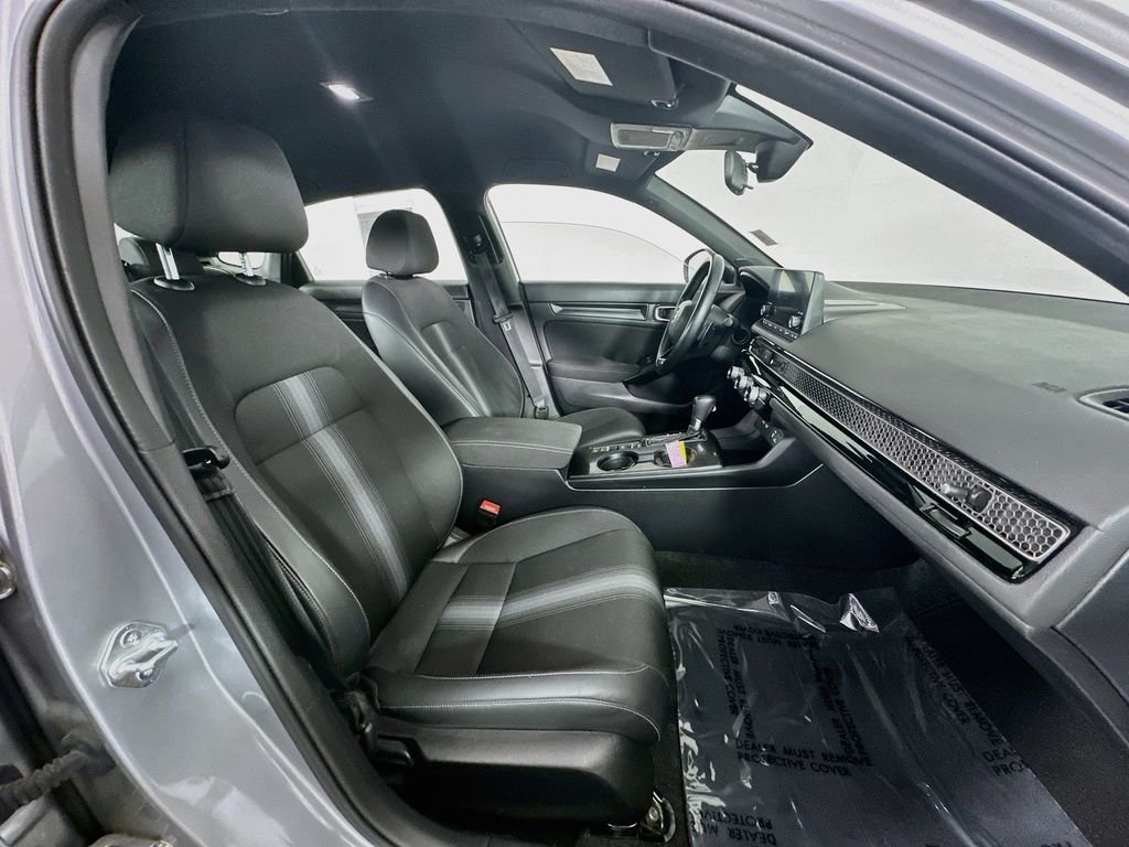 Used 2023  Honda Sport image 25