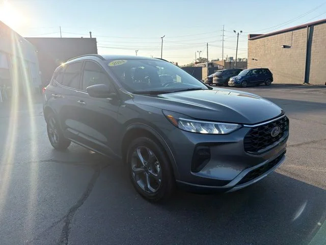 Used 2024 Gray Ford ST-Line image 1