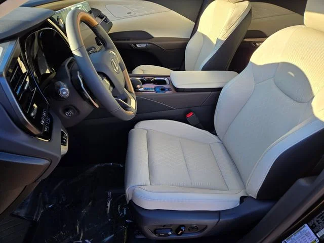 2026 Lexus RX 350 Luxury - Photo 6
