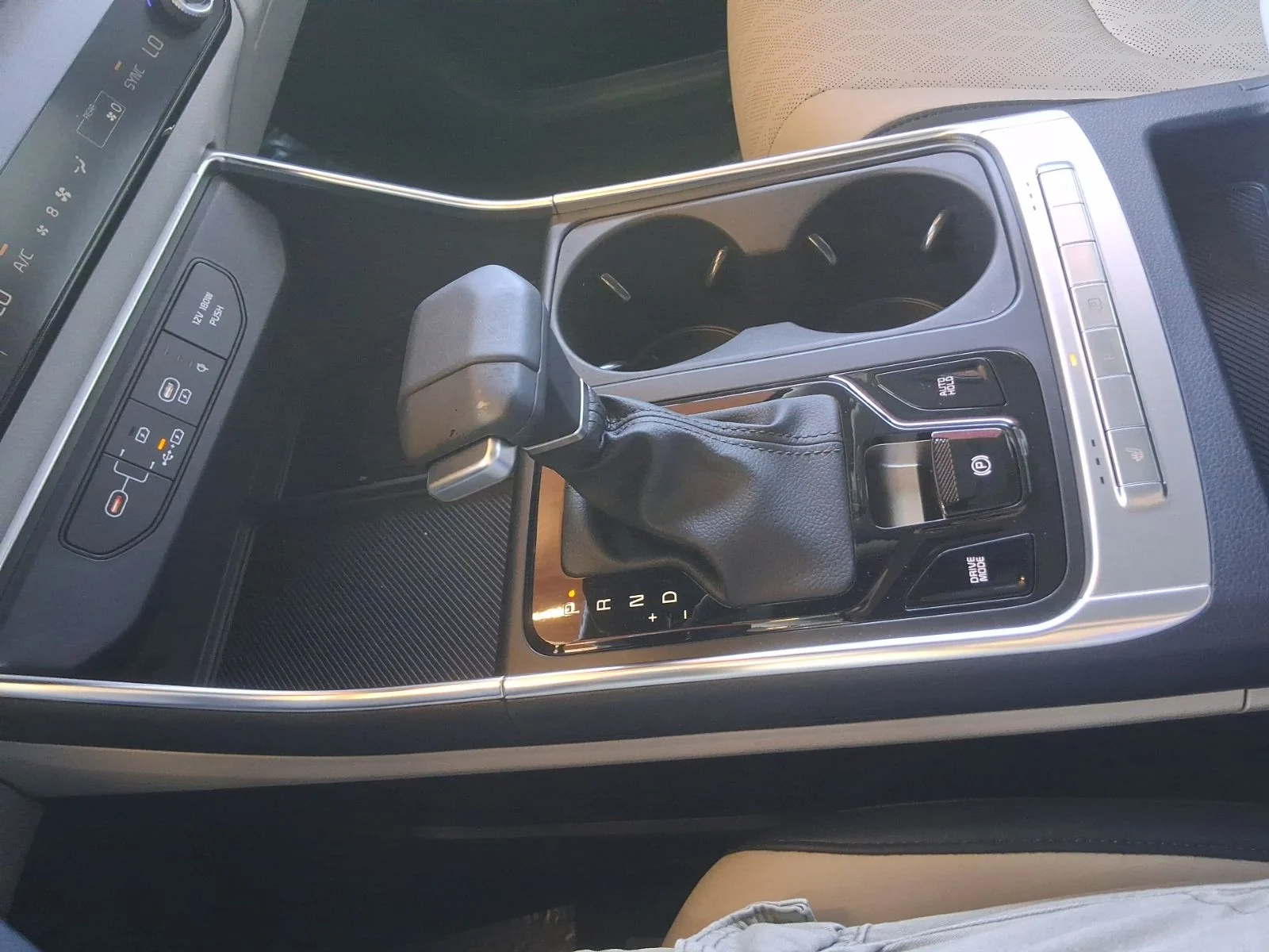 New 2026 White Kia EX image 16