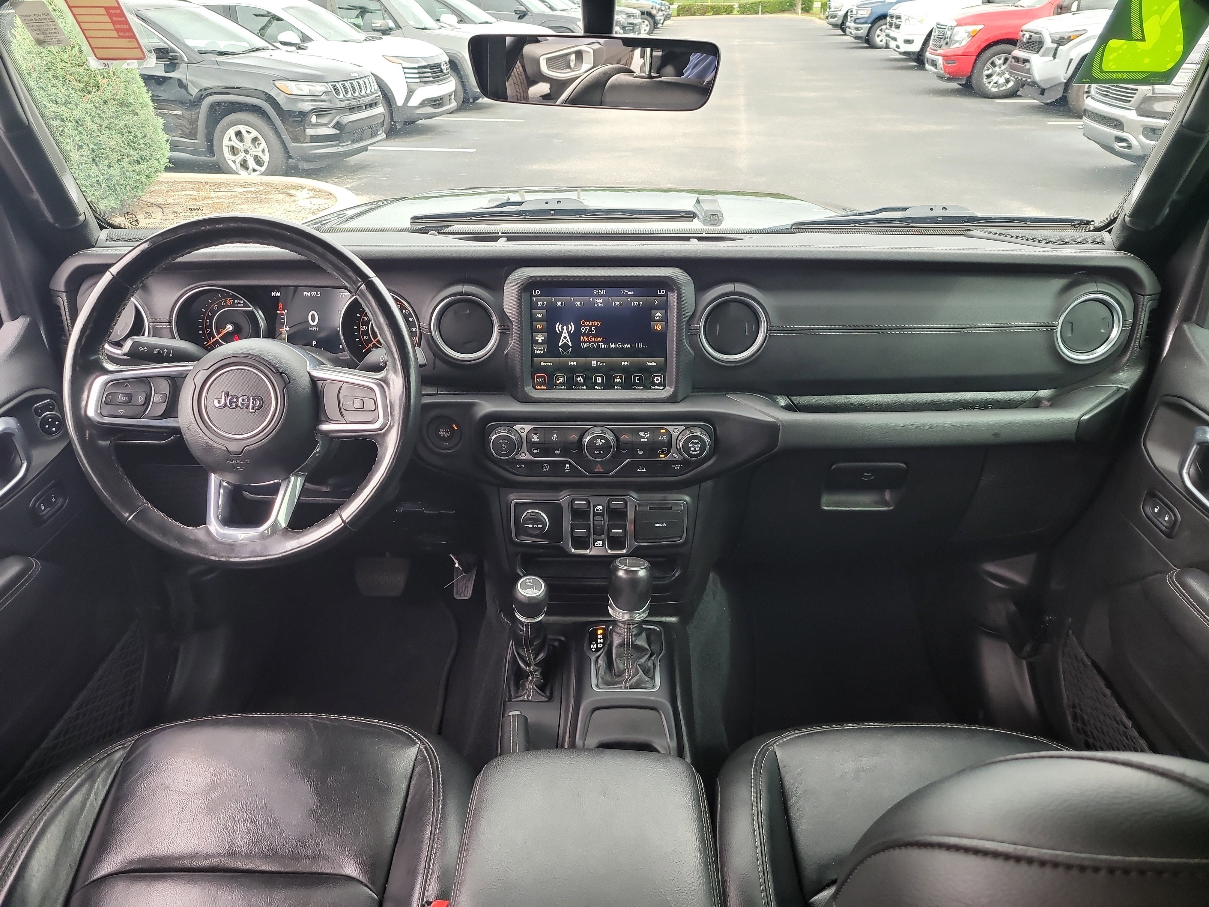 Used 2022 Granite Crystal Metallic Clearcoat Jeep Overland image 15