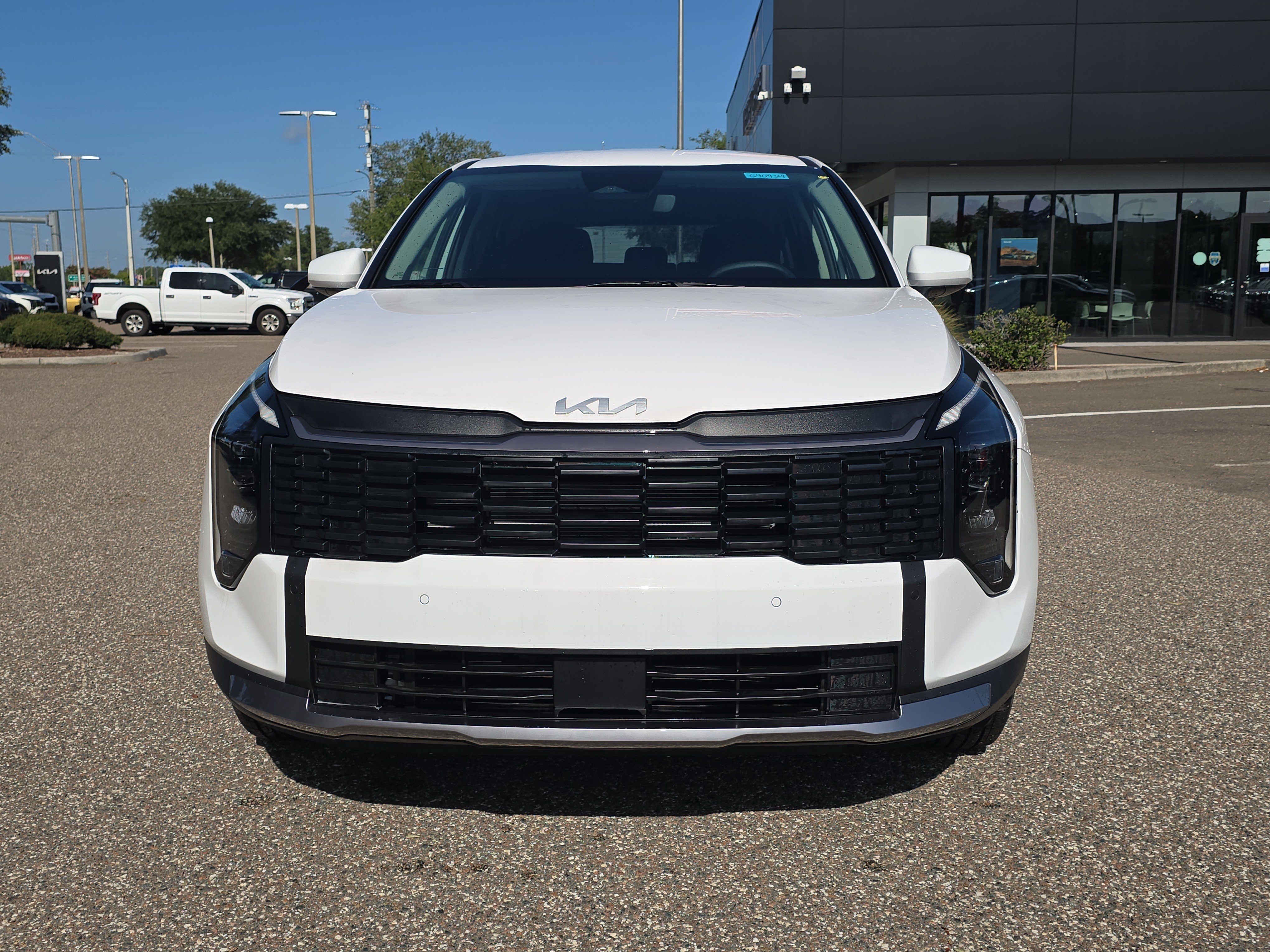 New 2026 Glacial White Kia LX image 3