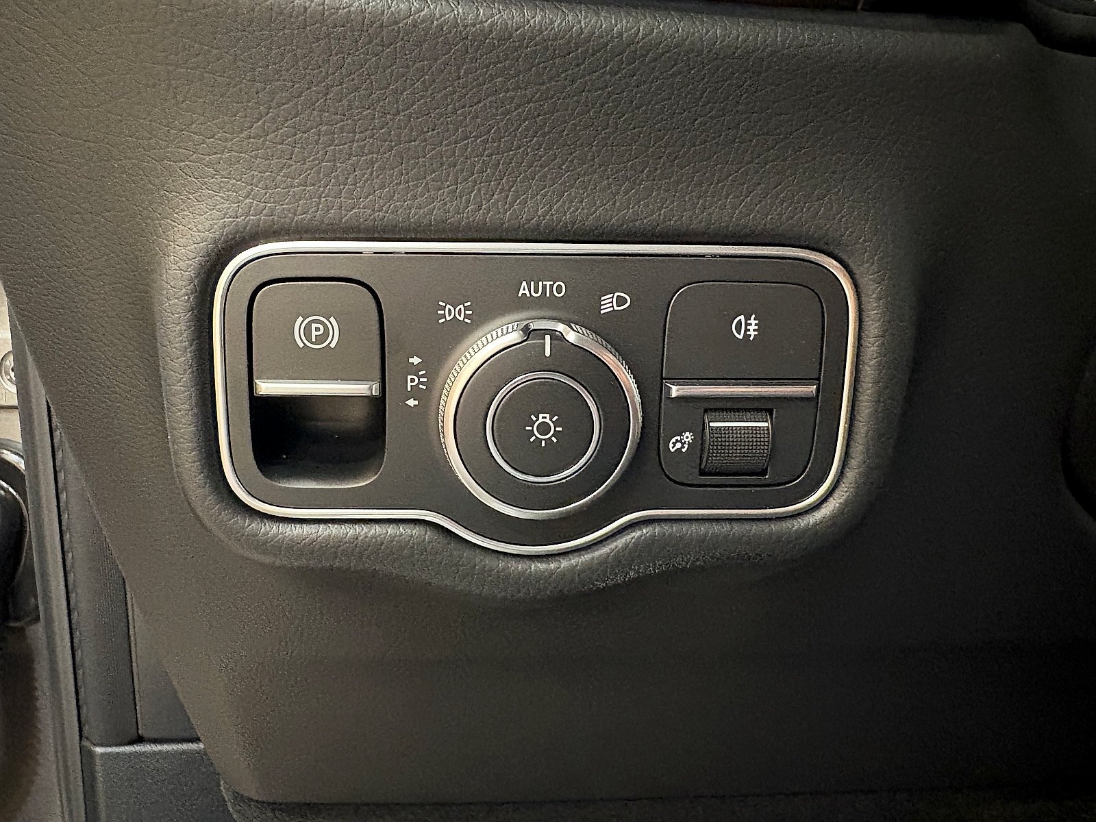 New 2027 Mojave Silver Mercedes-Benz AMG® G 63 image 59