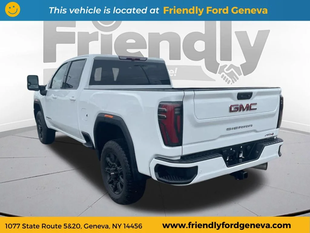 Used 2025 White GMC AT4 image 7