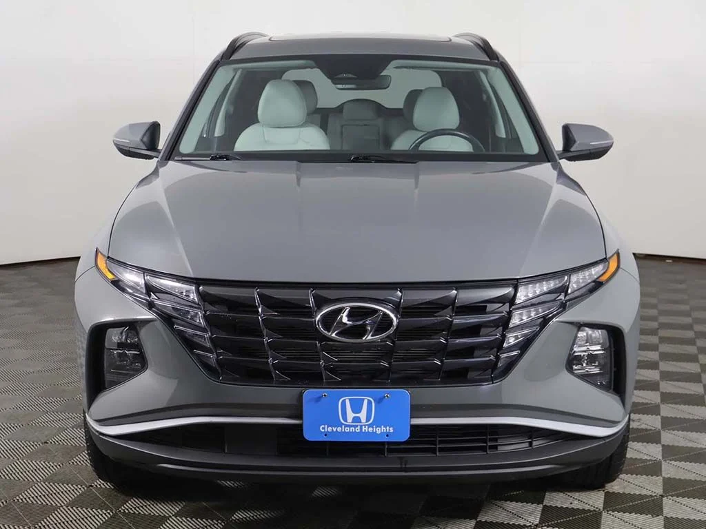 Used 2024 Gray Hyundai SEL image 11