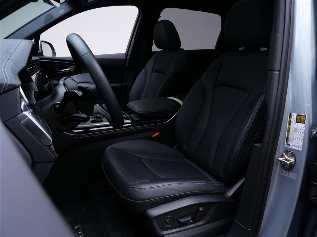 Used 2025 Satellite Silver Metallic Audi Premium Plus image 12