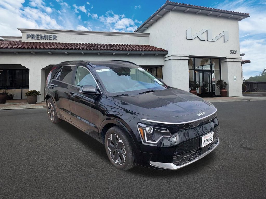 Certified Used 2024 Aurora Black Kia Wind image 4
