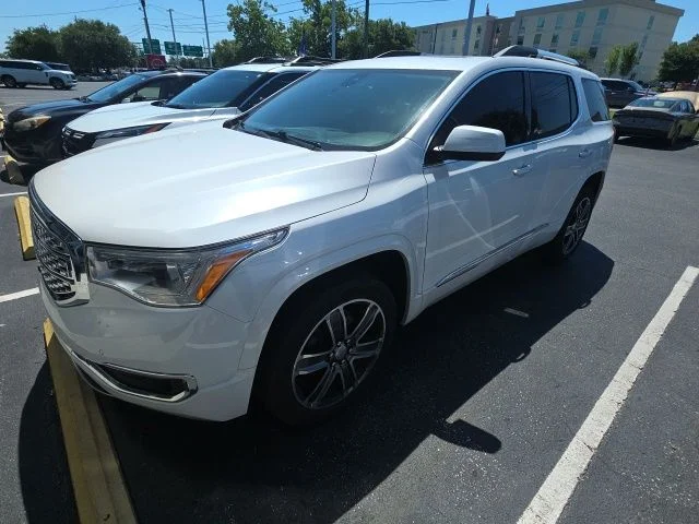 Used 2018 White GMC Denali image 1
