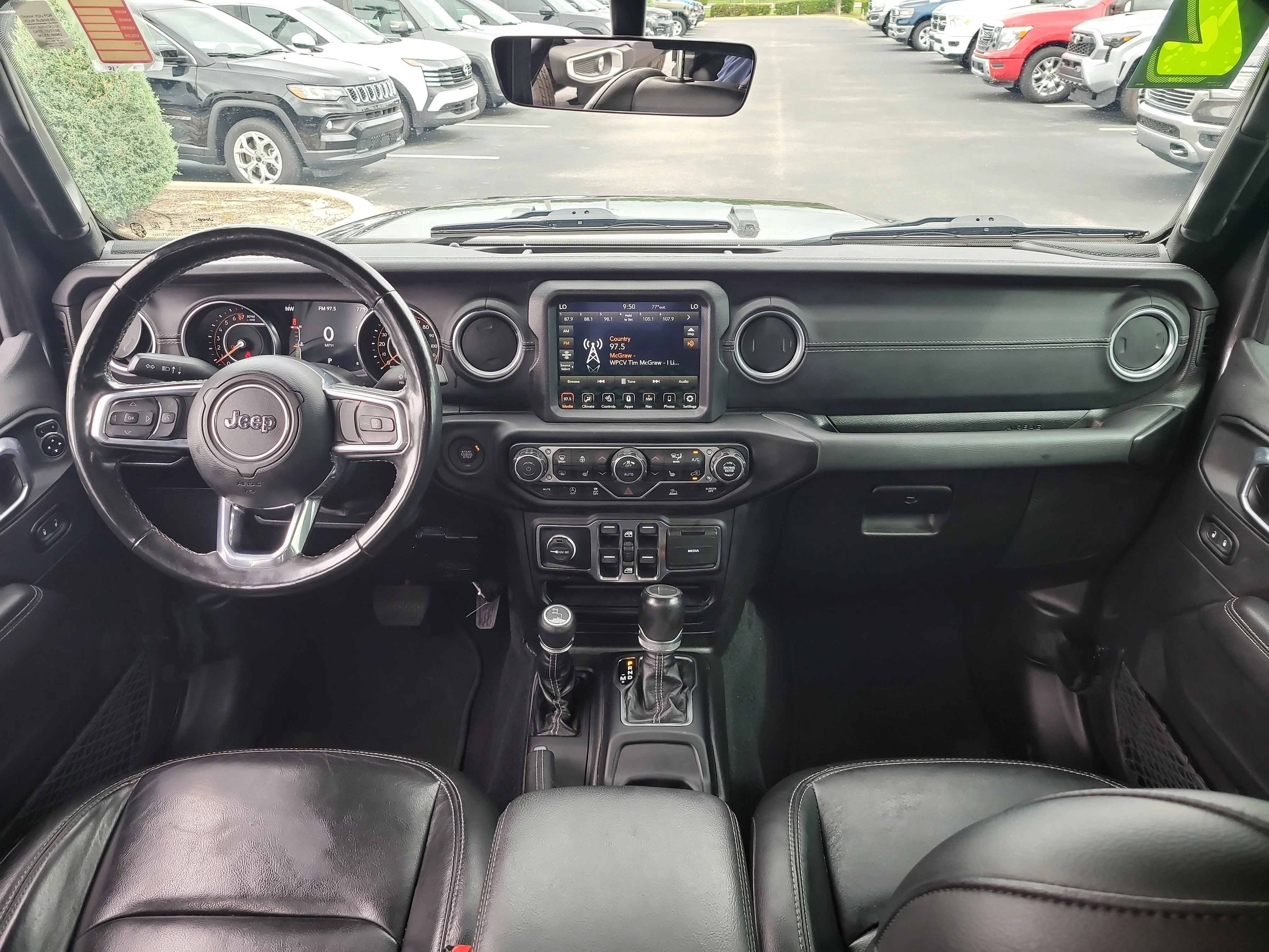 Used 2022 Granite Crystal Metallic Clearcoat Jeep Overland image 15