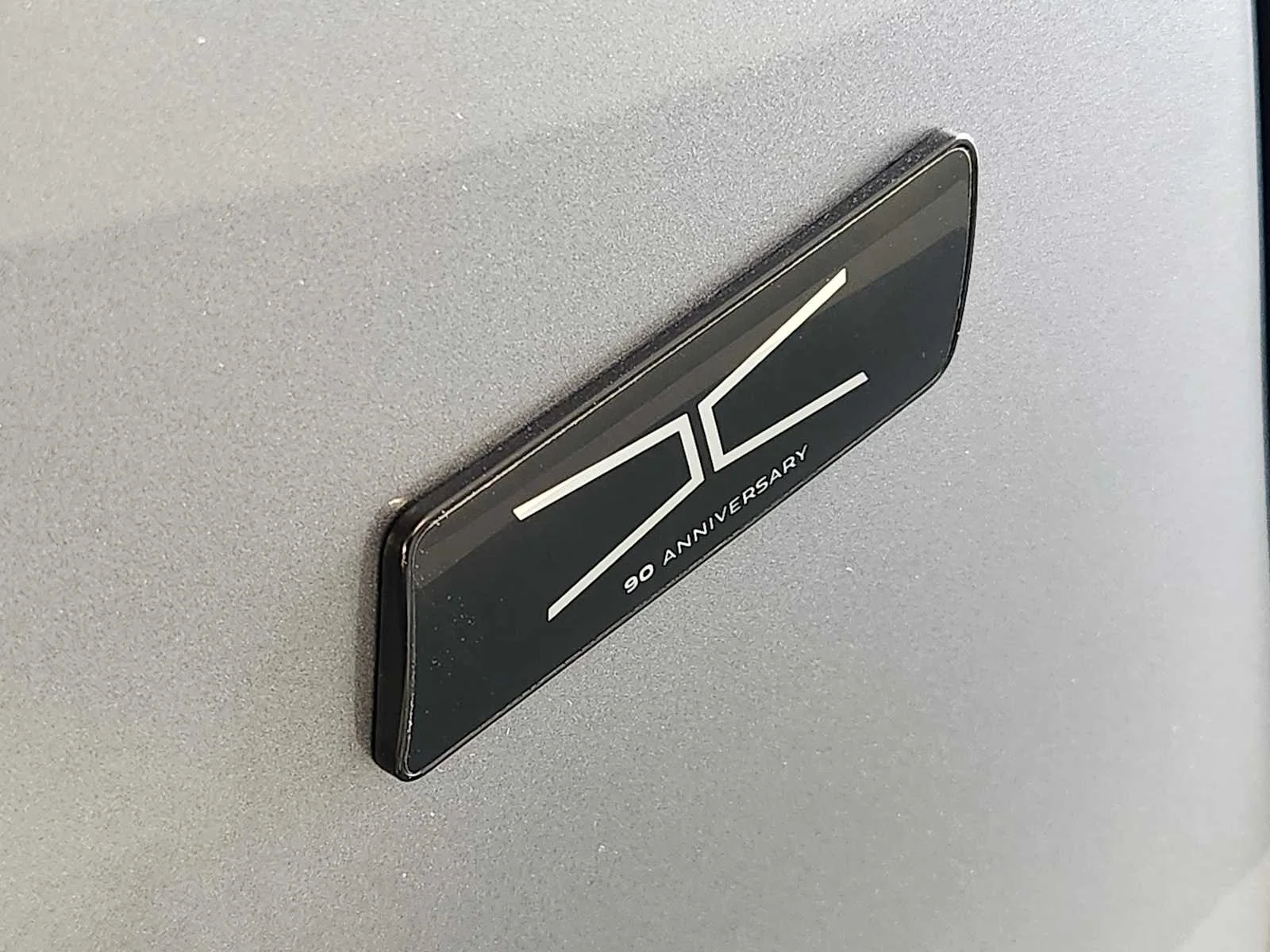 New 2026 Eiger Grey Metallic Jaguar R-Dynamic S image 23