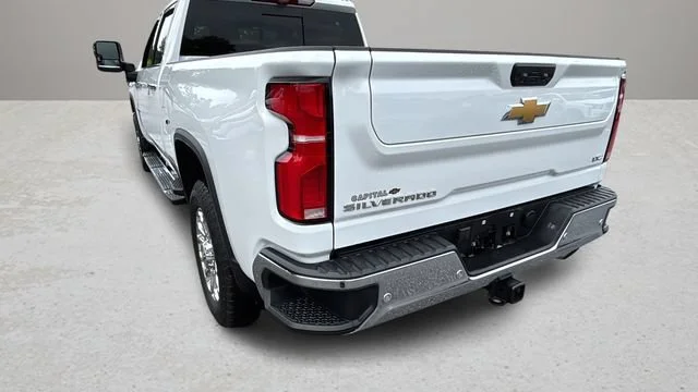 Used 2025 Summit White Chevrolet LTZ image 36