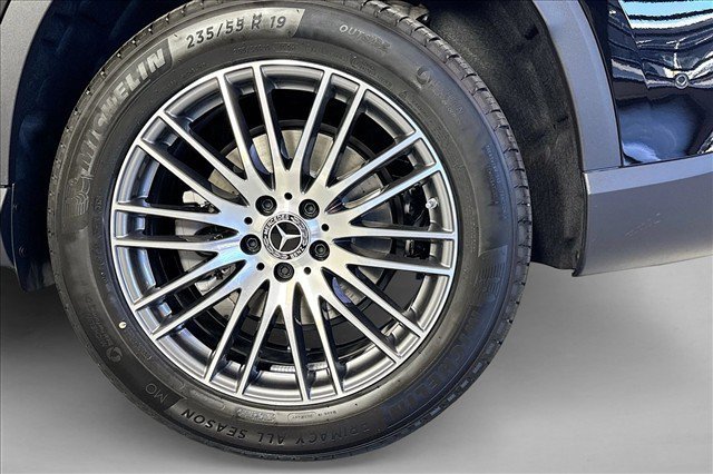 New 2026 Black Mercedes-Benz GLC 300 image 59