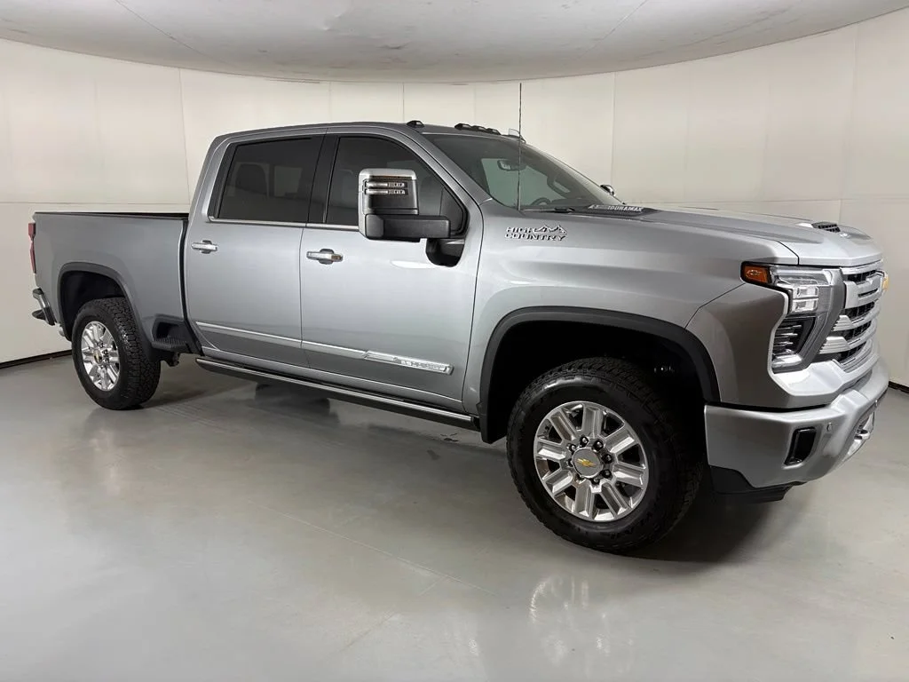 Certified Used 2025 Sterling Gray Metallic Chevrolet High Country image 11