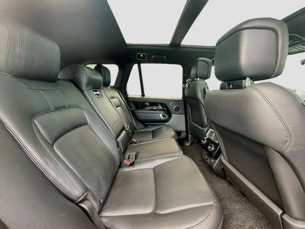 Used 2020 Black Land Rover HSE image 31